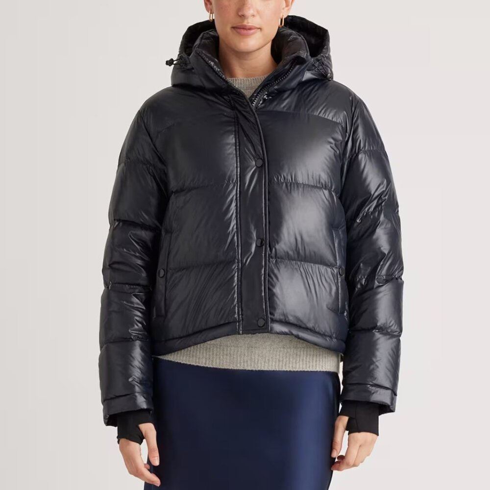 Quince Responsible Down Cropped Puffer Jacket Womens Medium Shiny Black